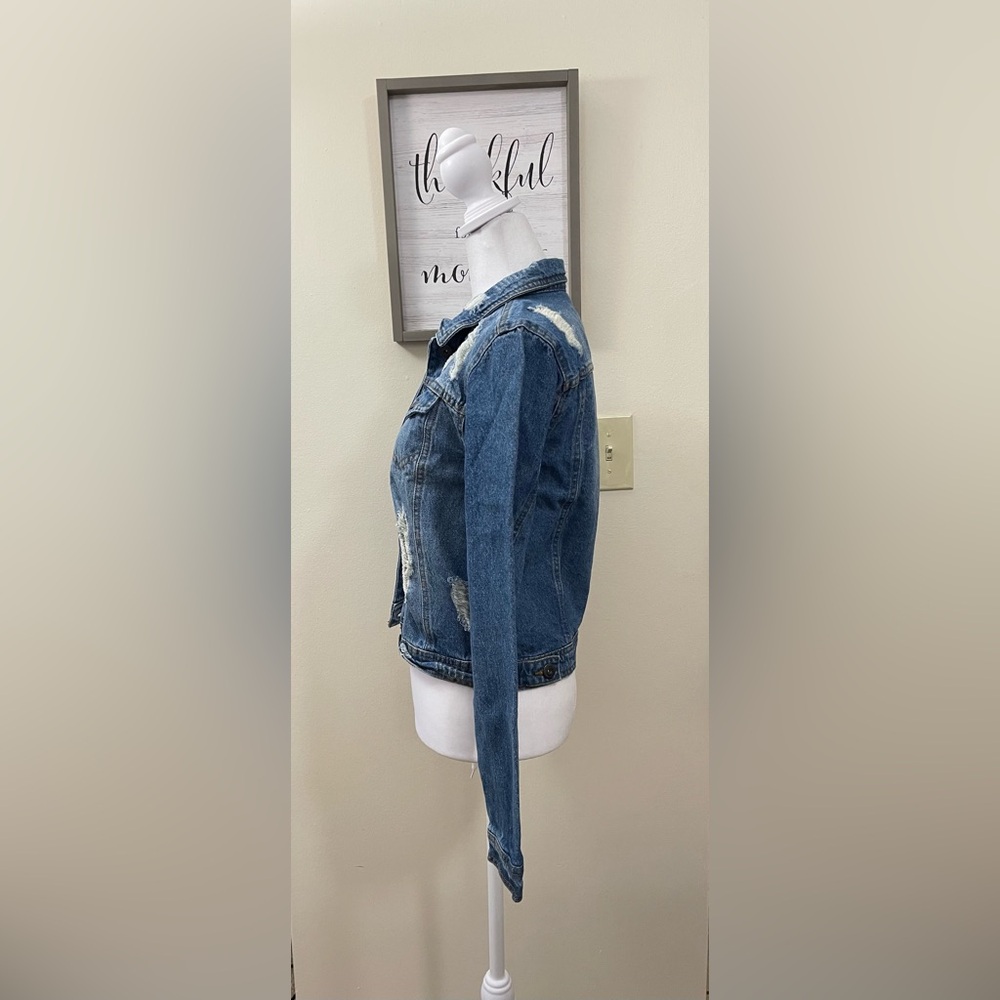 Highway Women’s Jean Denim Distressed Jacket Short Sz Small. - Picture 6 of 16